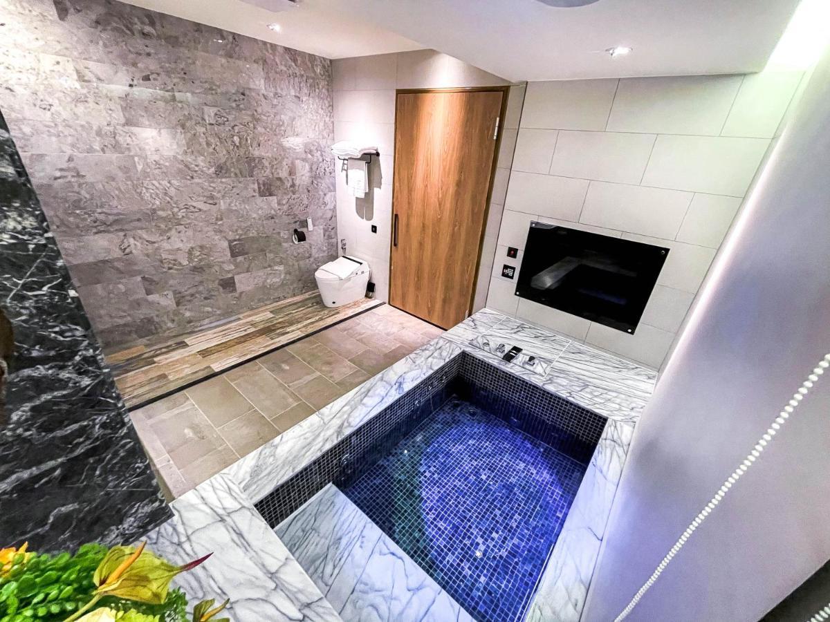Fifth Avenue Motel Taichung Luaran gambar