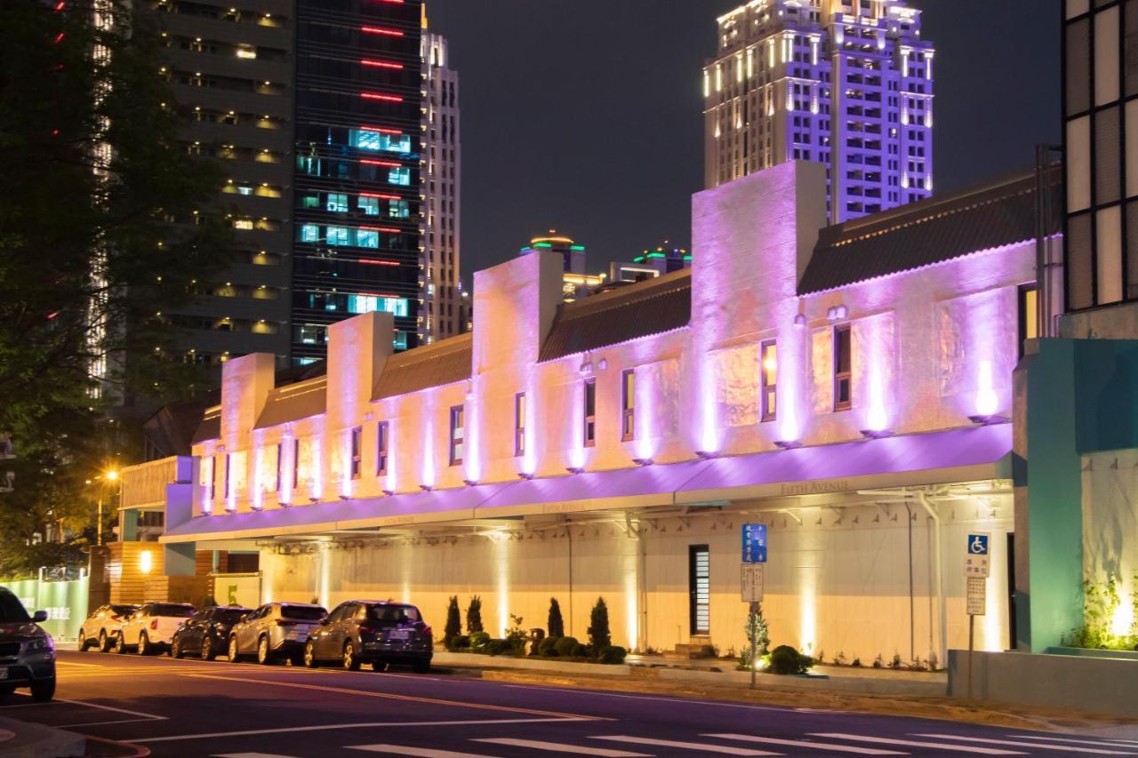 Fifth Avenue Motel Taichung Luaran gambar