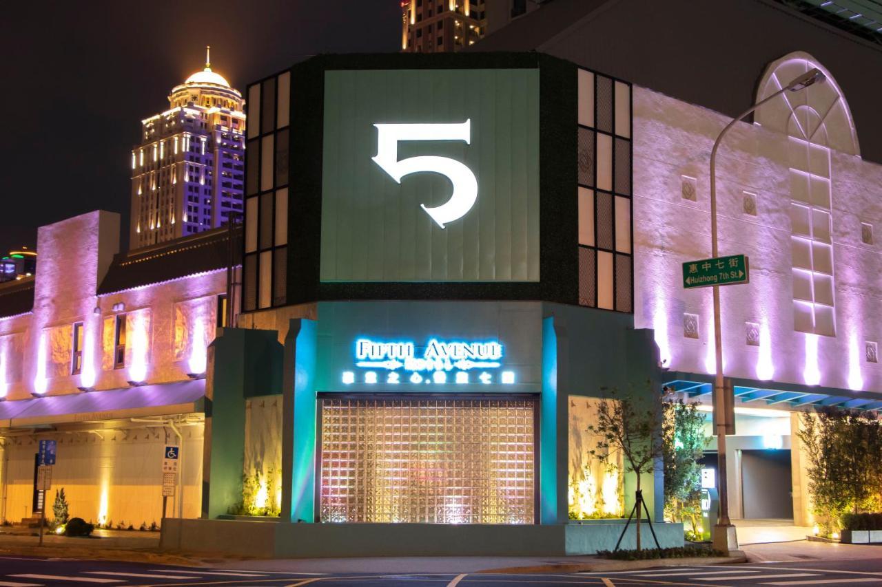 Fifth Avenue Motel Taichung Luaran gambar
