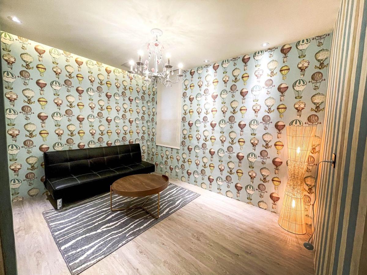 Fifth Avenue Motel Taichung Luaran gambar